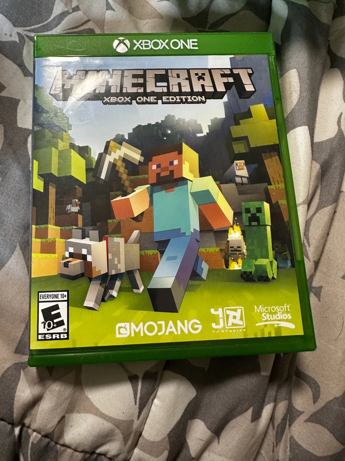 Minecraft Xbox one editions